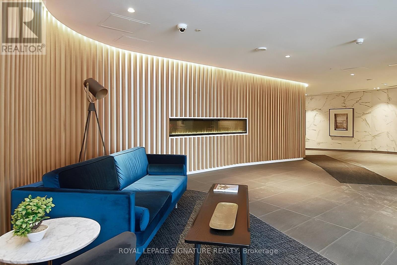 Photo 3 of 1409 160 Flemington Road, Toronto ON