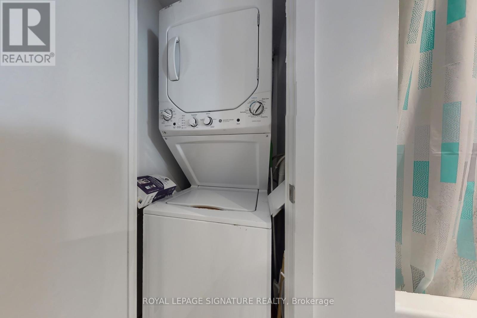 Photo 12 of 1409 160 Flemington Road, Toronto ON