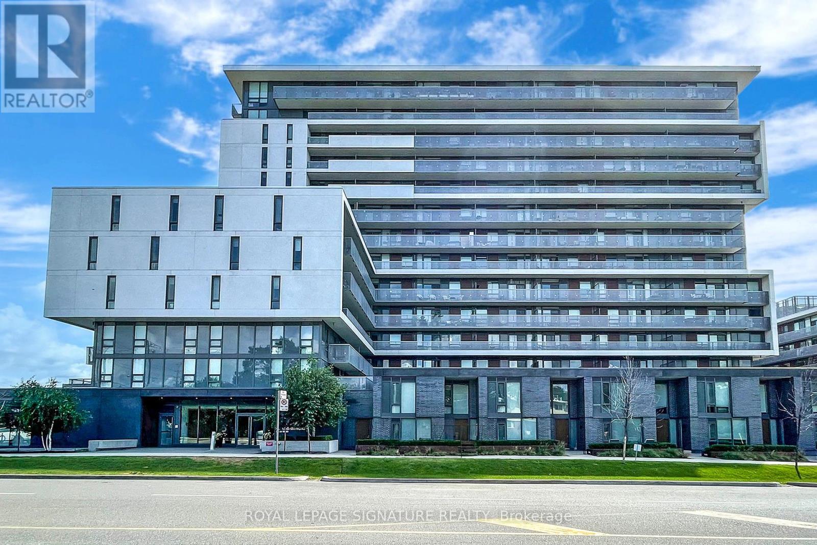 Photo 10 of 1409 160 Flemington Road, Toronto ON