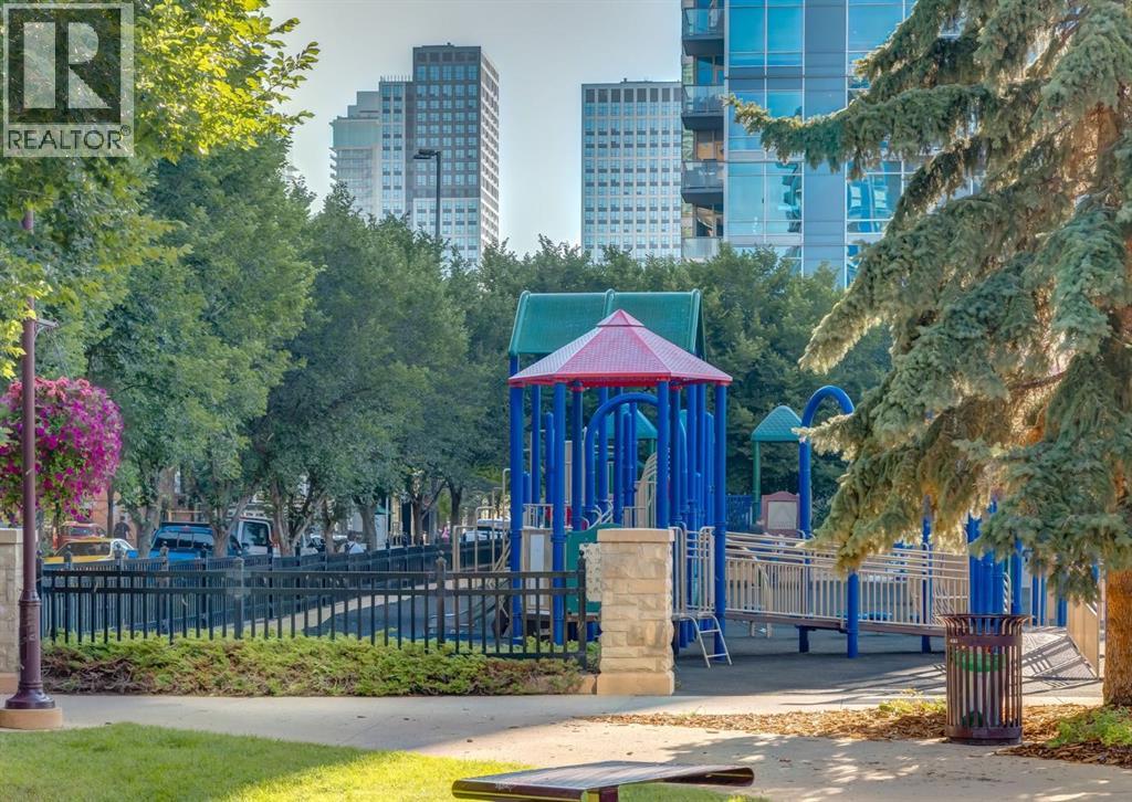 Photo 6 of 204 215 13 Avenue Sw, Calgary AB