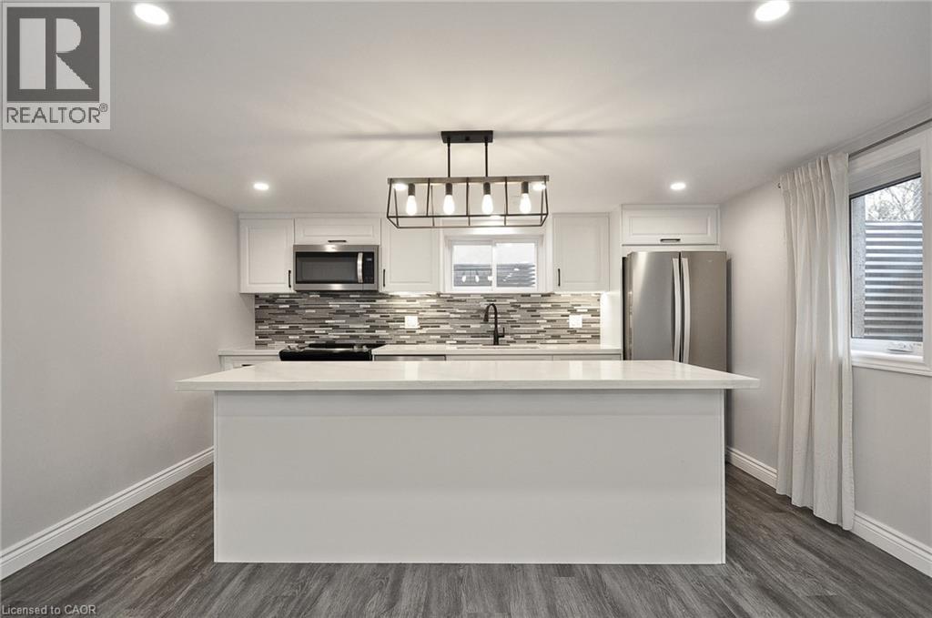 Photo 13 of 83 Burbank Road Unit 2, Kitchener ON