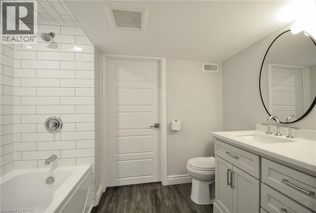 Photo 2 of 83 Burbank Road Unit 2, Kitchener ON
