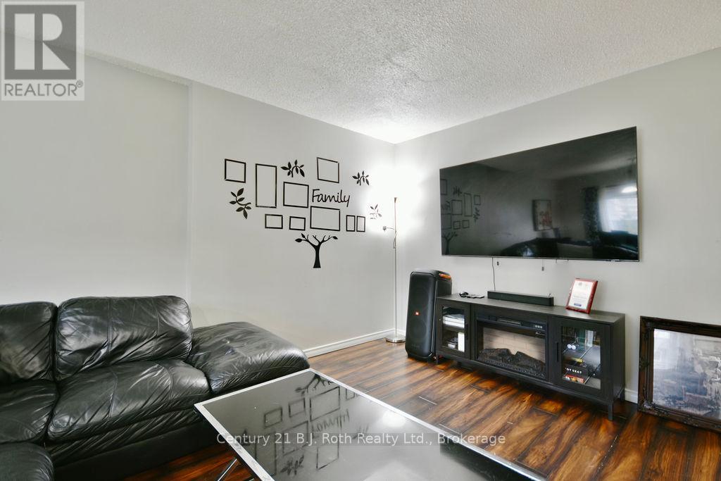 Photo 29 of 7 441 Barrie Road, Orillia ON