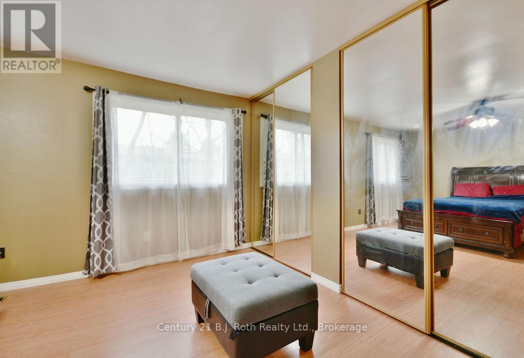 Photo 6 of 7 441 Barrie Road, Orillia ON