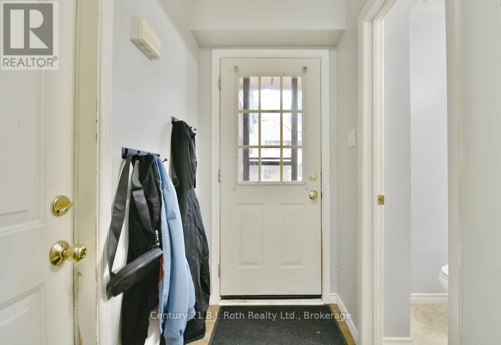 Photo 32 of 7 441 Barrie Road, Orillia ON