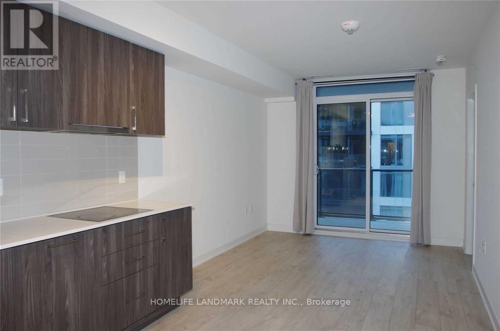 Photo 21 of 1113 27 Bathurst Street, Toronto ON