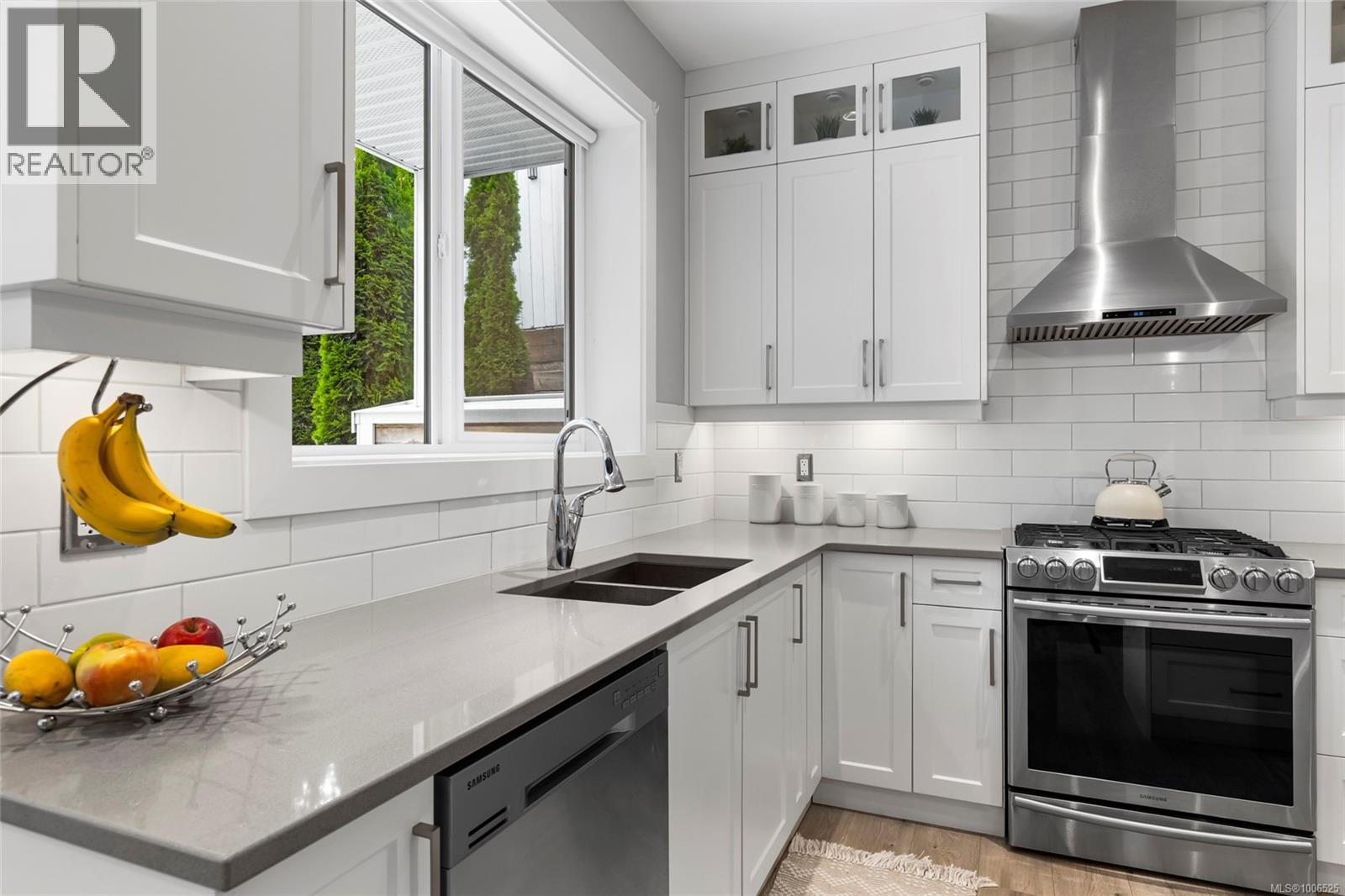 Photo 41 of 1109 Braelyn Pl, Langford BC