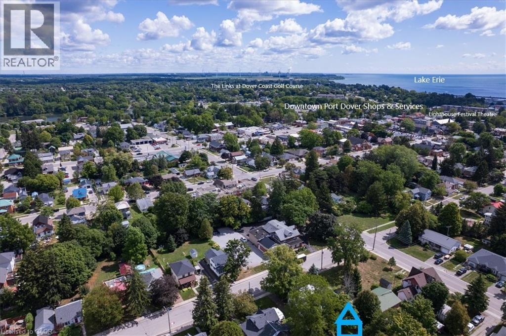 Photo 23 of 211 Mcnab Street W, Port Dover ON