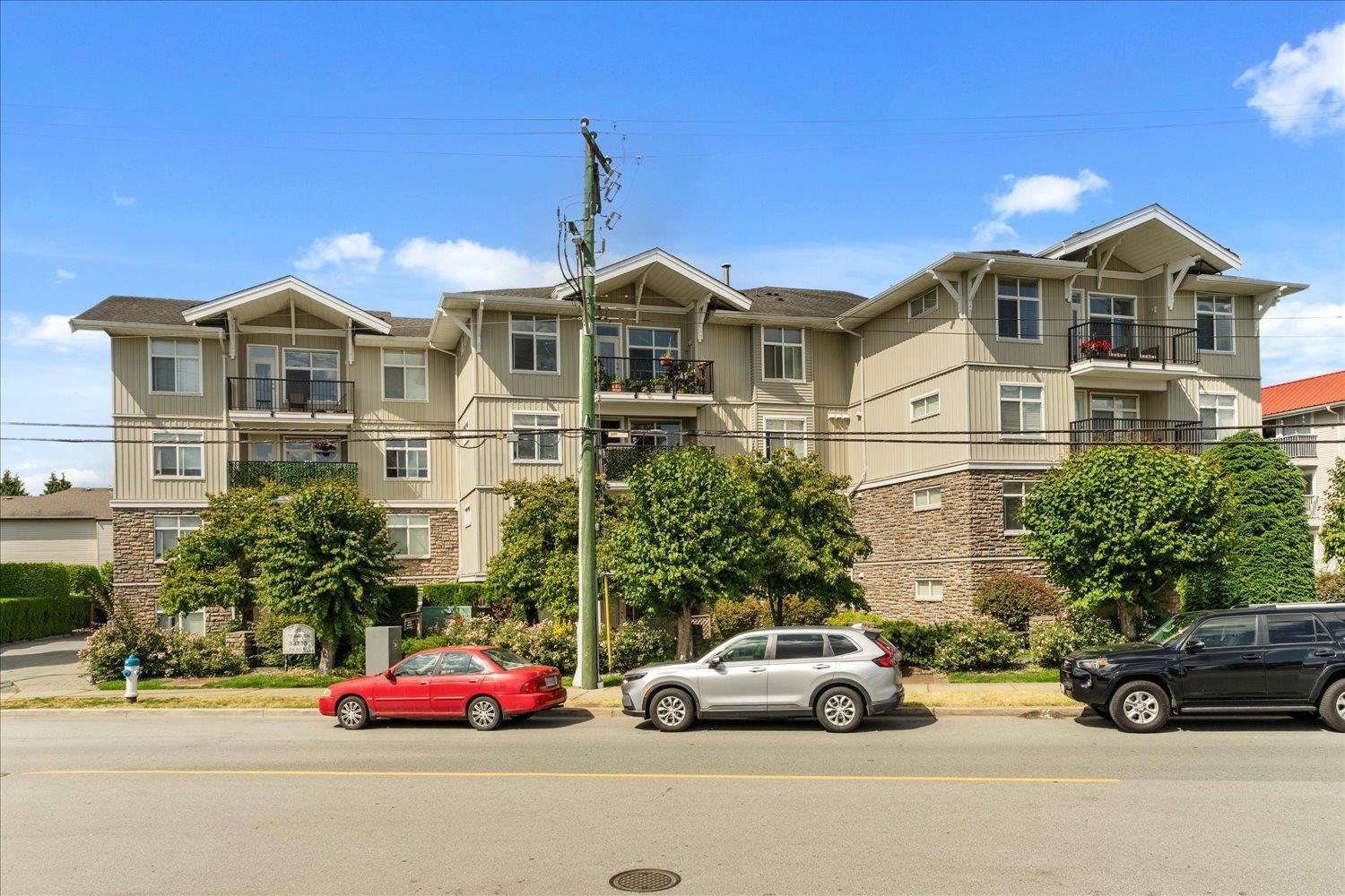 Photo 3 of 411 33255 Old Yale Road, Abbotsford BC