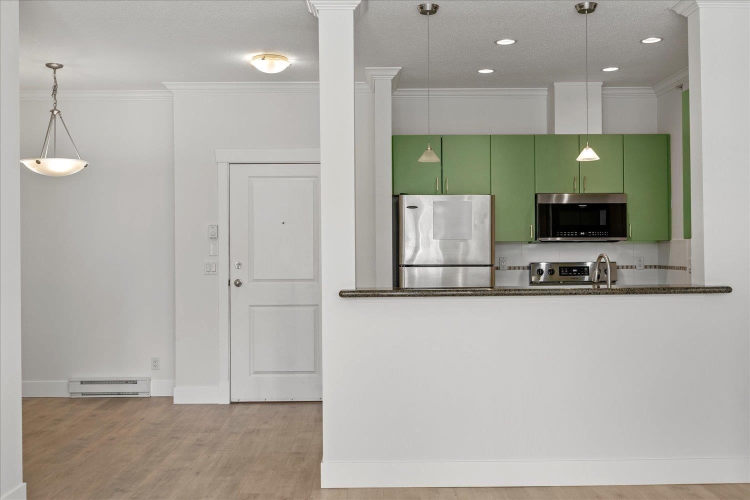 Photo 17 of 411 33255 Old Yale Road, Abbotsford BC