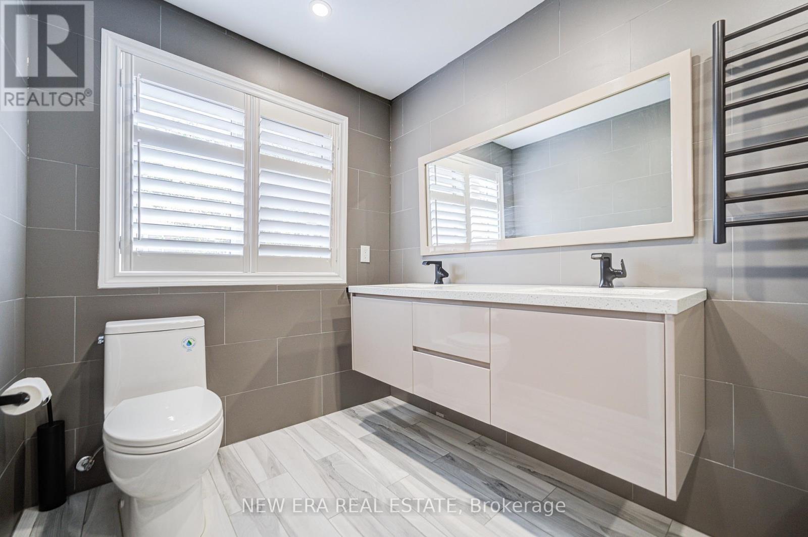 Photo 20 of 119 Dairy Drive, Toronto ON