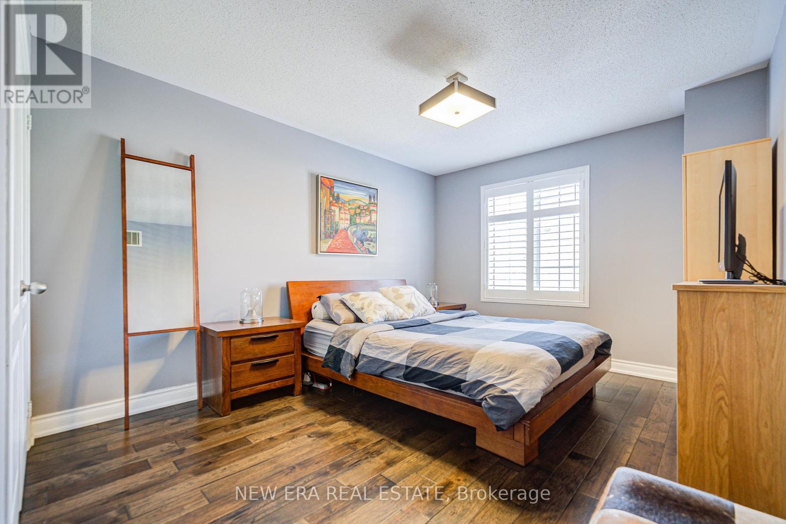 Photo 9 of 119 Dairy Drive, Toronto ON