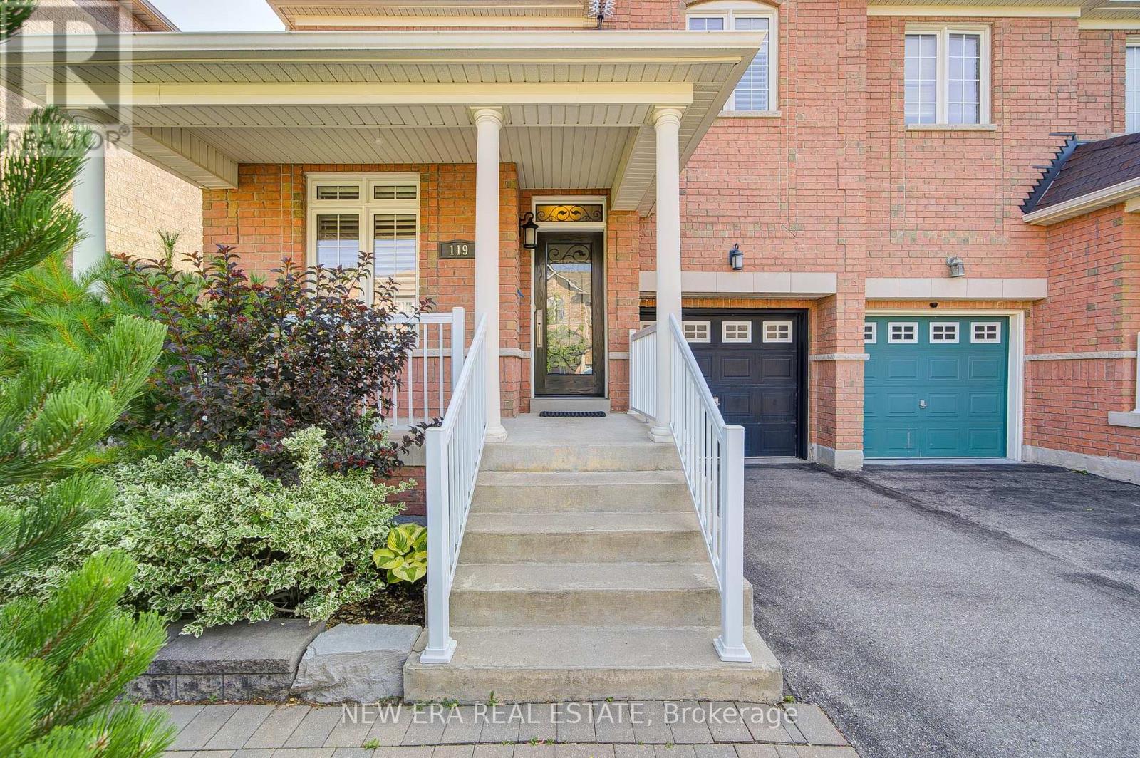 Photo 12 of 119 Dairy Drive, Toronto ON