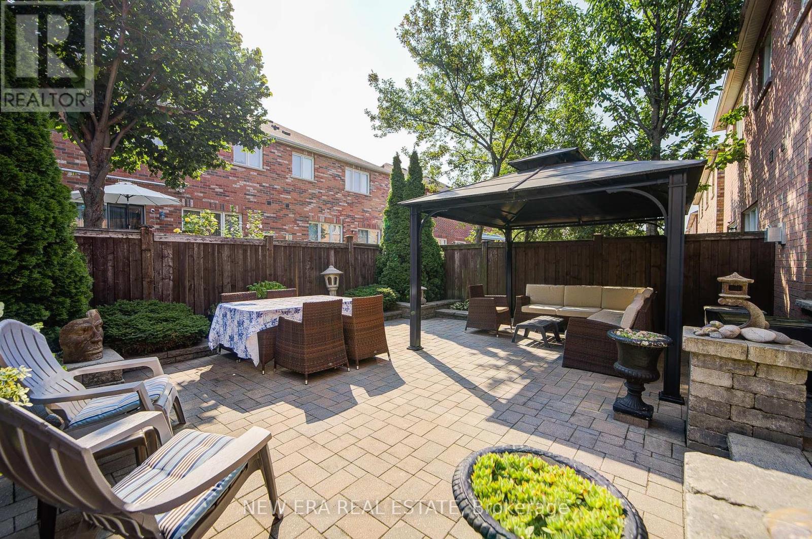 Photo 32 of 119 Dairy Drive, Toronto ON