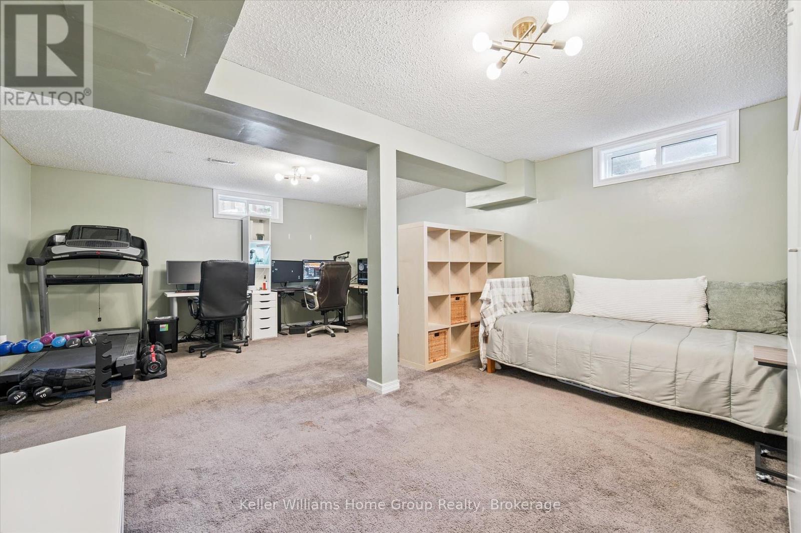 Photo 31 of 385 Strathallan Street, Centre Wellington ON