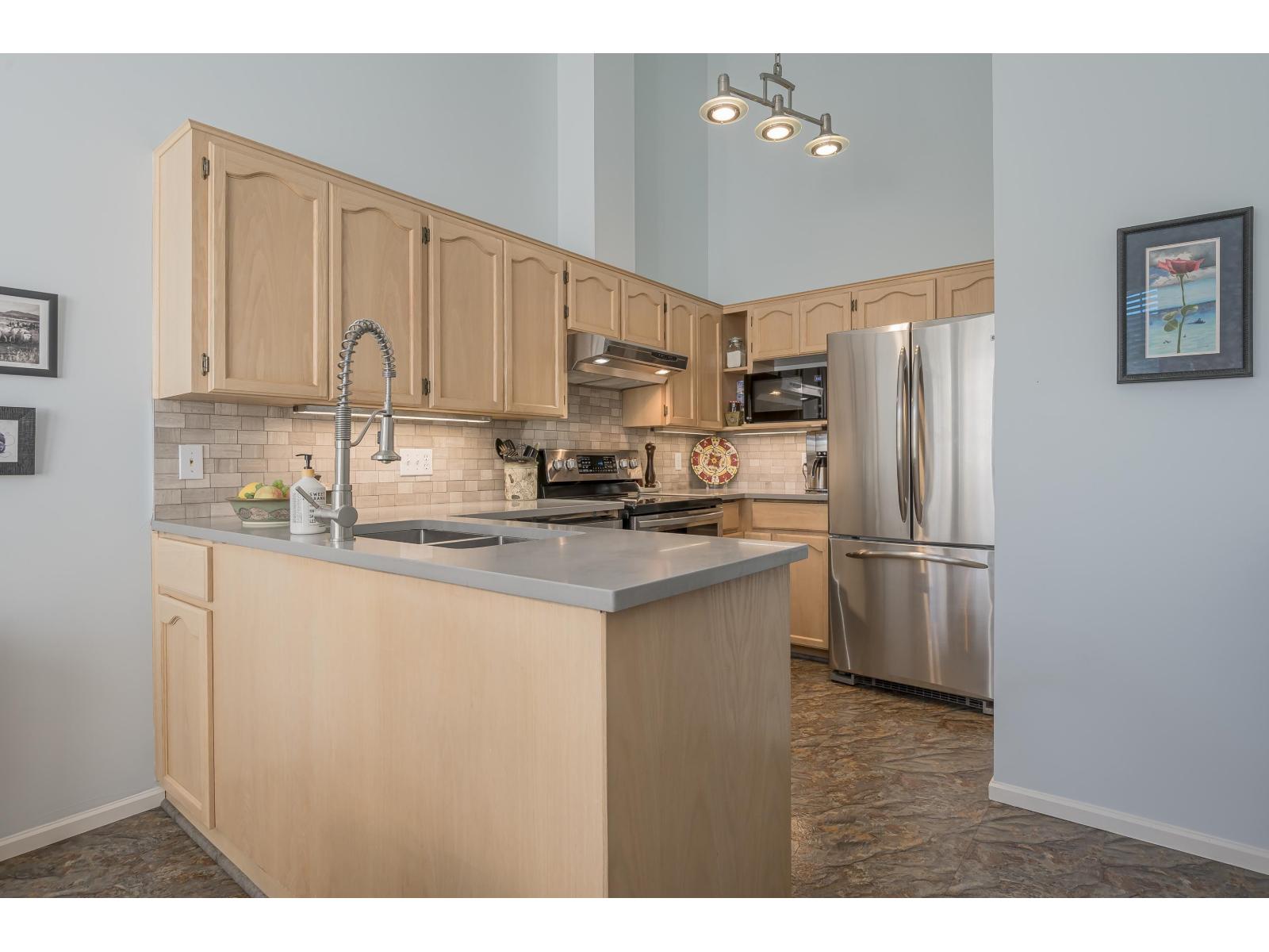 Photo 29 of 150 9012 Walnut Grove Drive, Langley BC