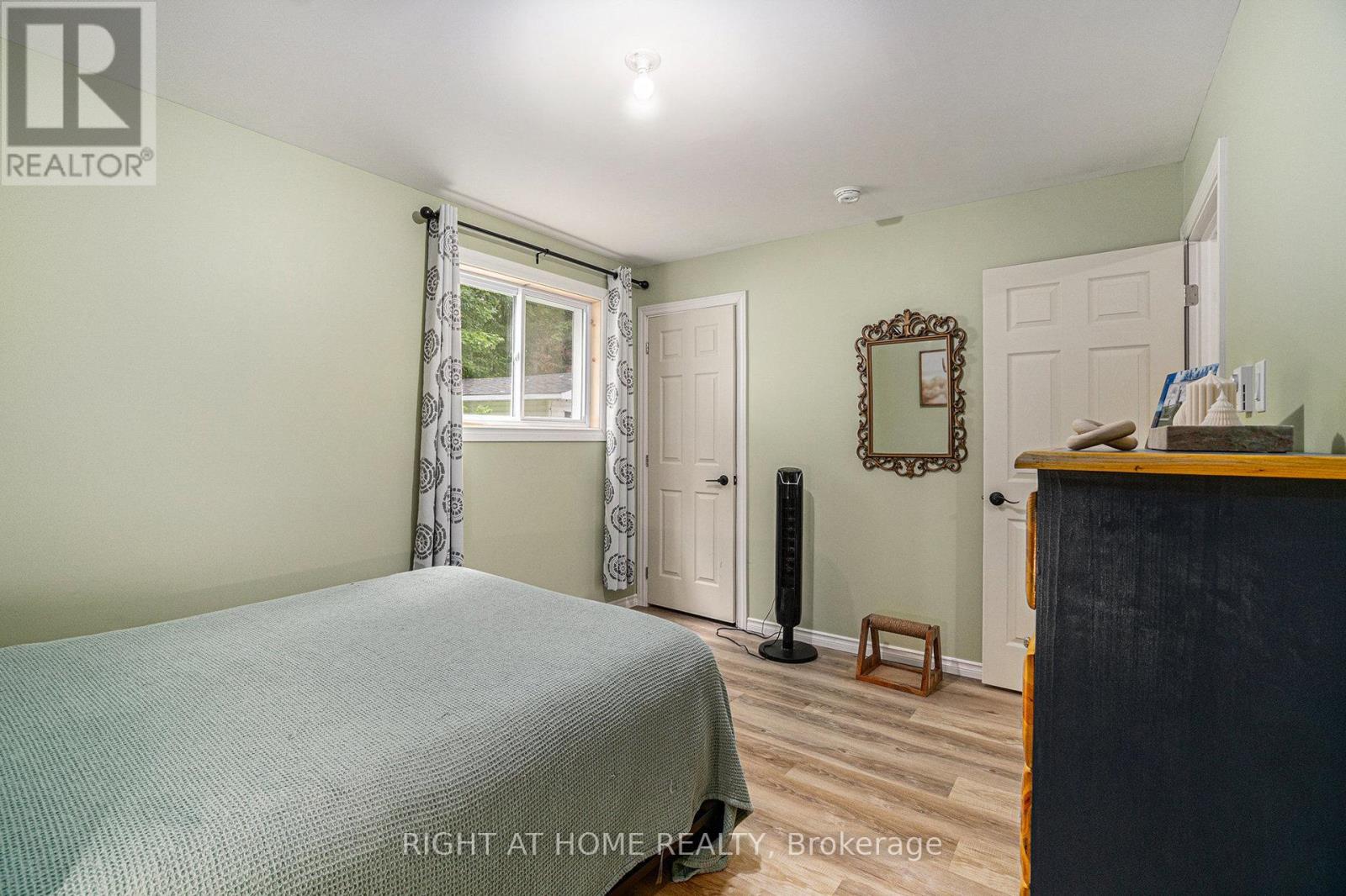 Photo 6 of 15 Willis James Lane, Mcnab Braeside ON
