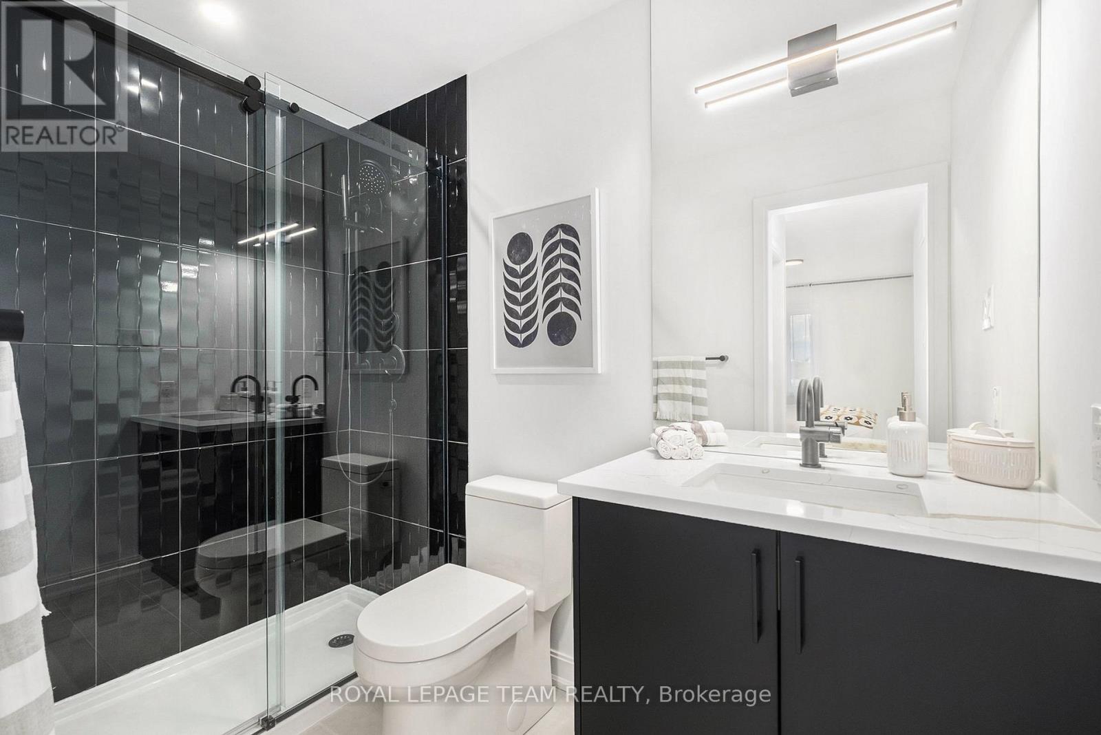 Photo 6 of 404 Lillian Freiman Private, Ottawa ON
