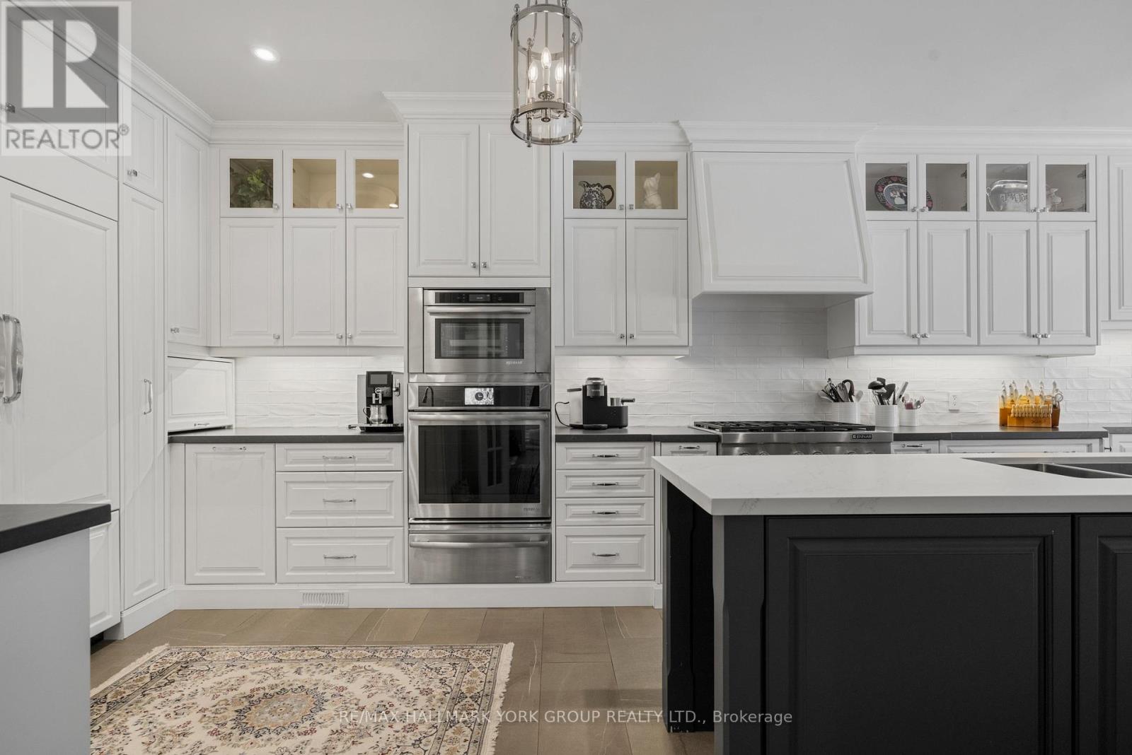 Photo 17 of 20 516 Quail Ridge Drive, Aurora ON