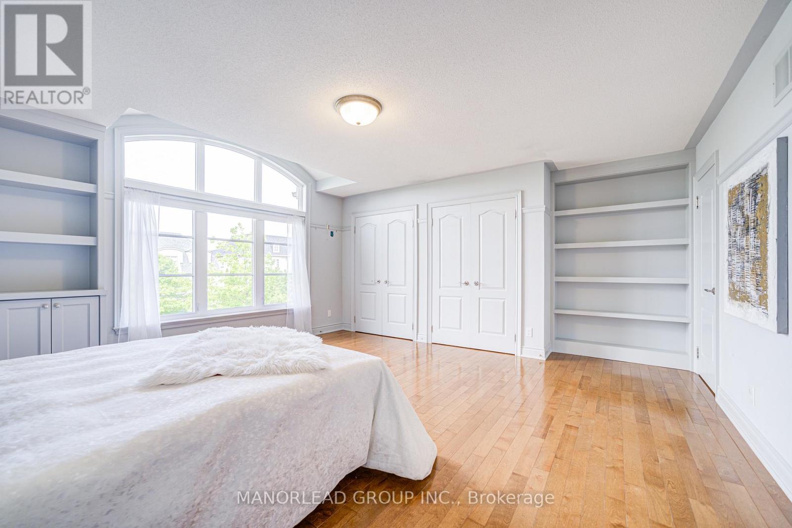 Photo 26 of 7 Ormsby Court, Richmond Hill ON