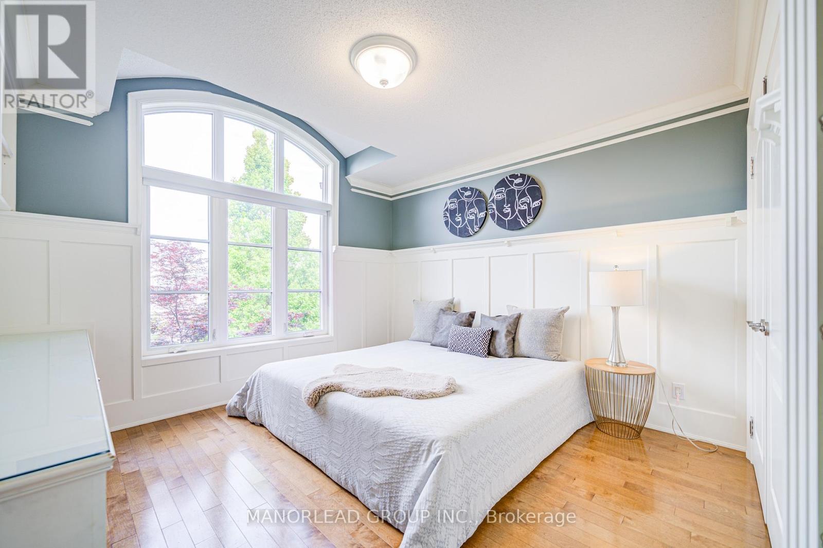 Photo 27 of 7 Ormsby Court, Richmond Hill ON