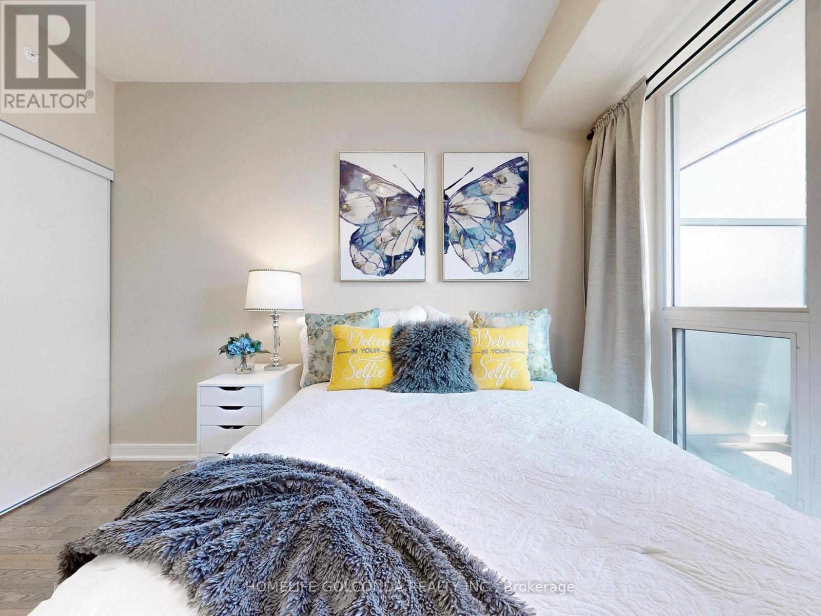 Photo 31 of 1007 9205 Yonge Street, Richmond Hill ON