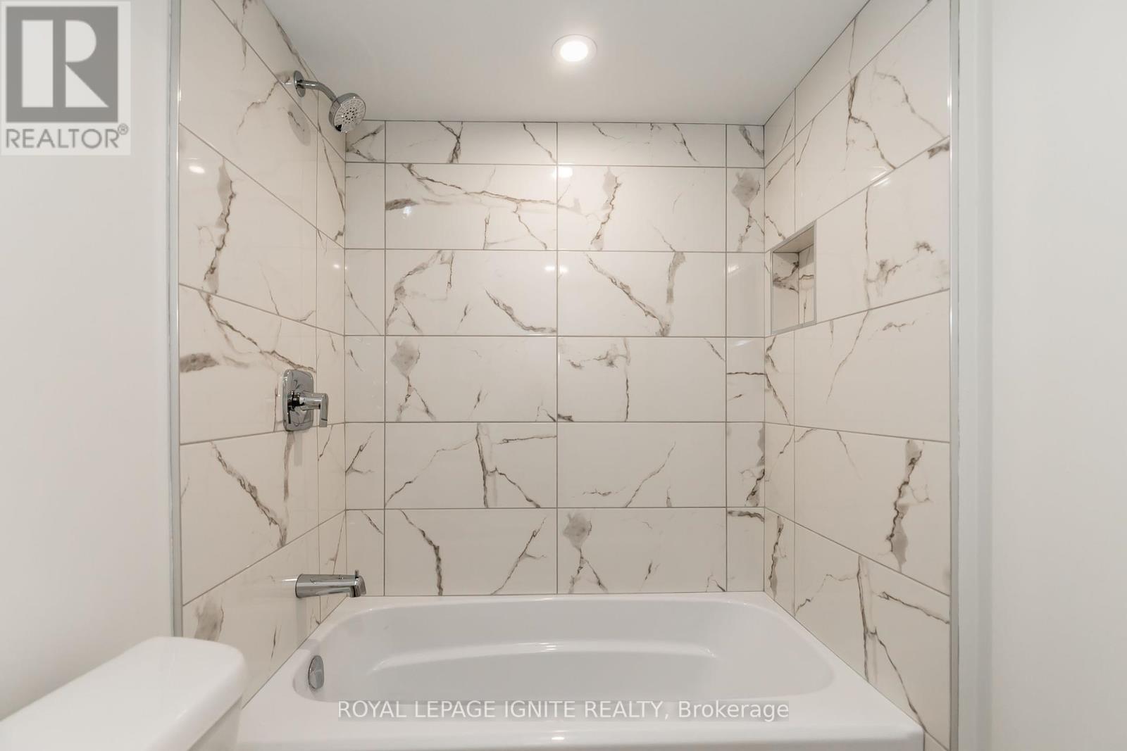 Photo 46 of 781 Oliva Street, Pickering ON
