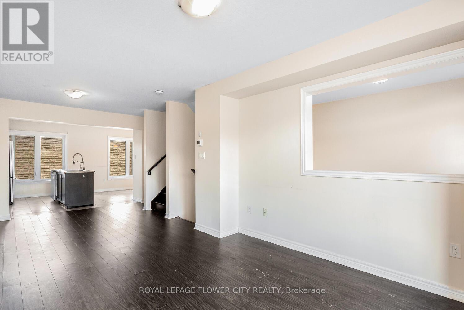 Photo 2 of 43 470 Linden Drive, Cambridge ON