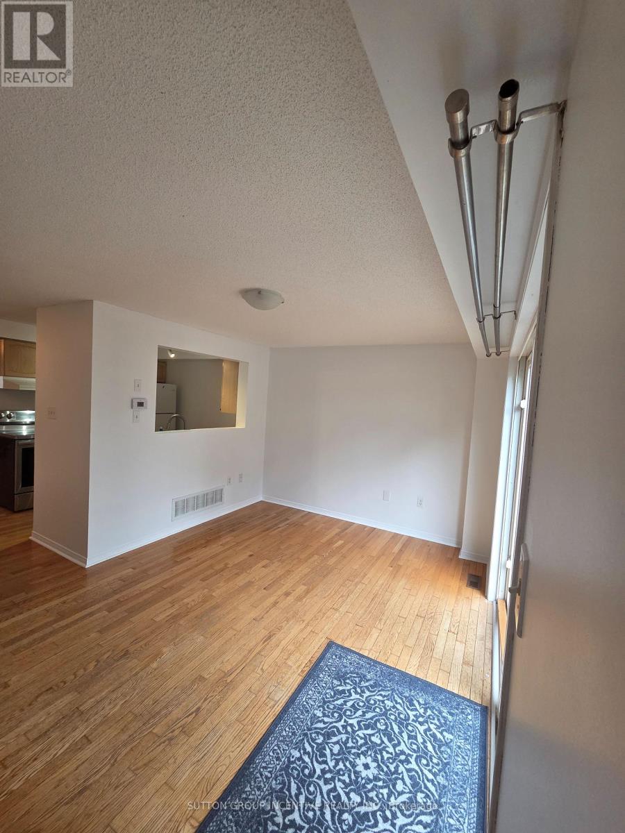 Photo 1 of 111 Dunsmore Lane, Barrie ON