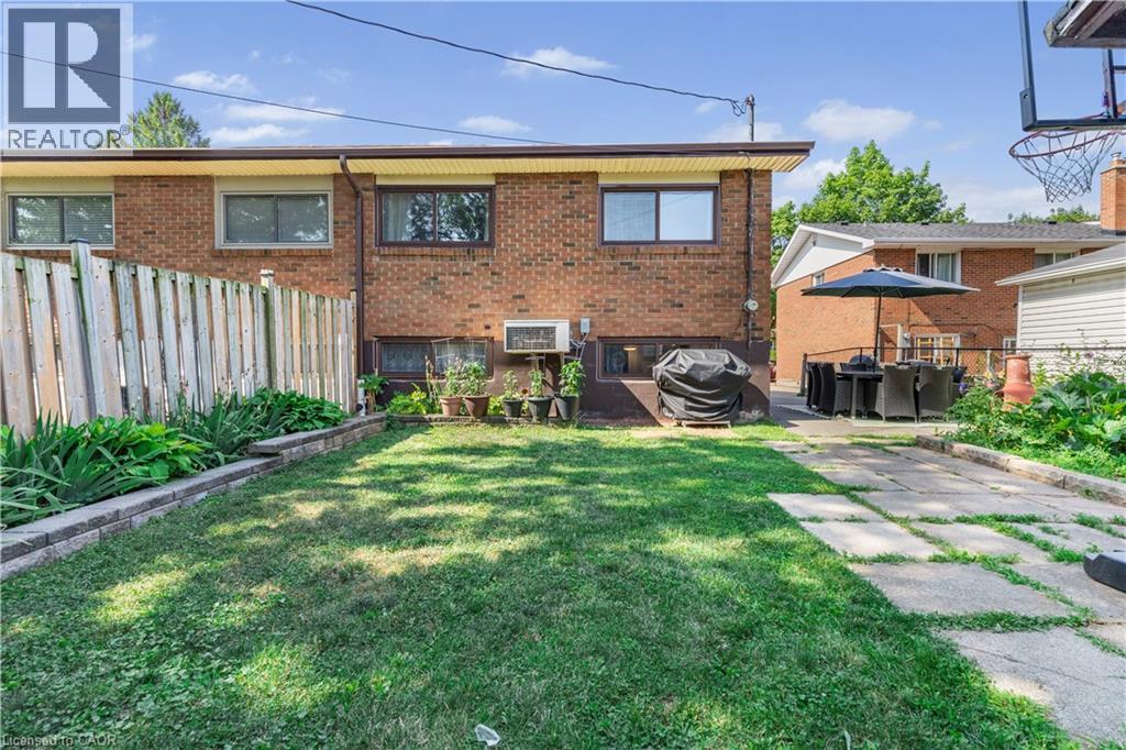 Photo 23 of 607 Turner Drive, Burlington ON