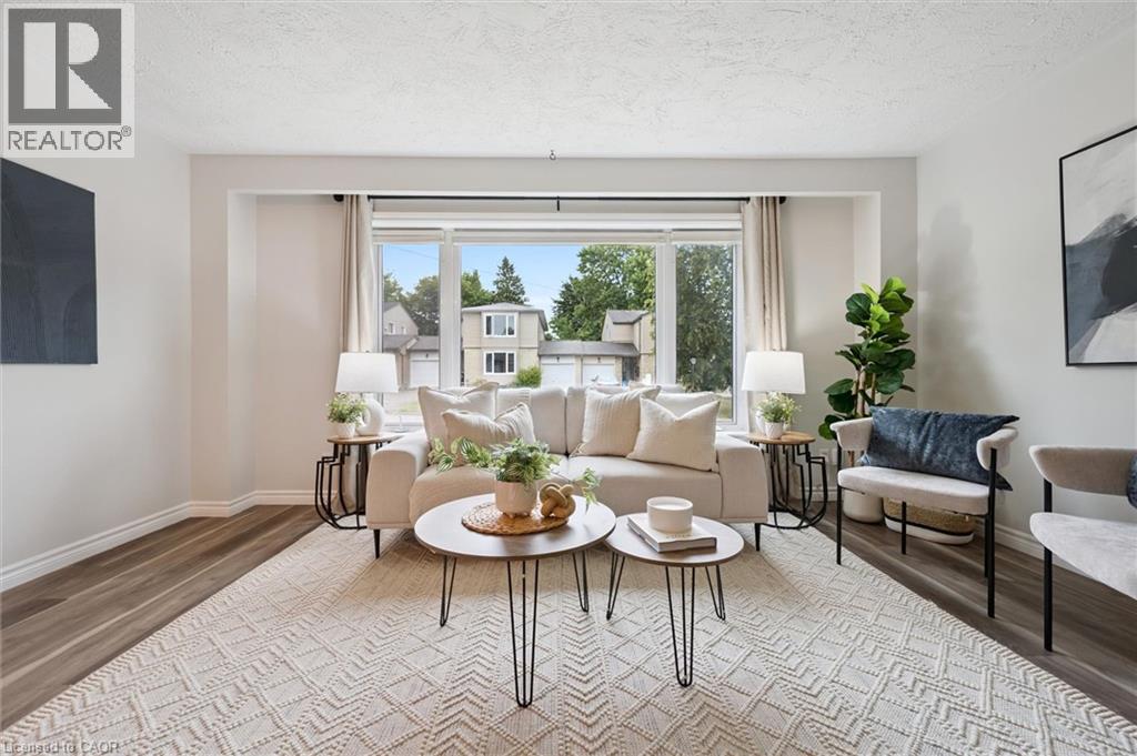 Photo 20 of 191 Silver Aspen Crescent, Kitchener ON
