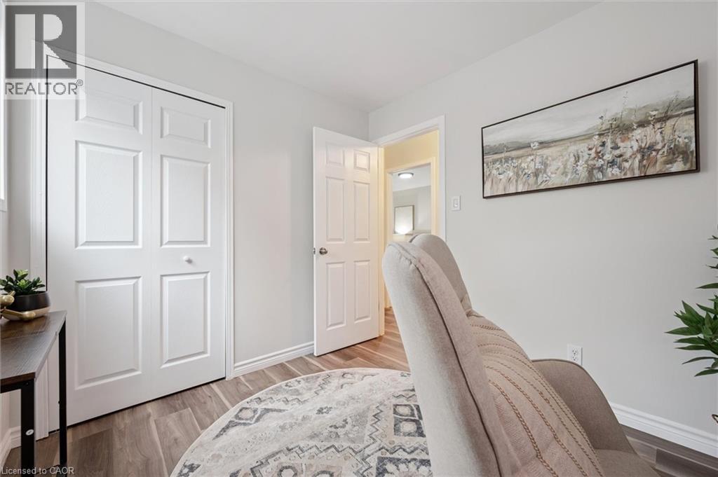 Photo 16 of 191 Silver Aspen Crescent, Kitchener ON