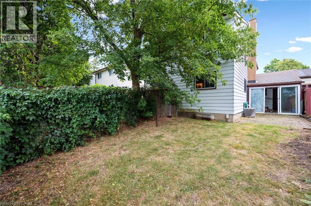 Photo 27 of 191 Silver Aspen Crescent, Kitchener ON