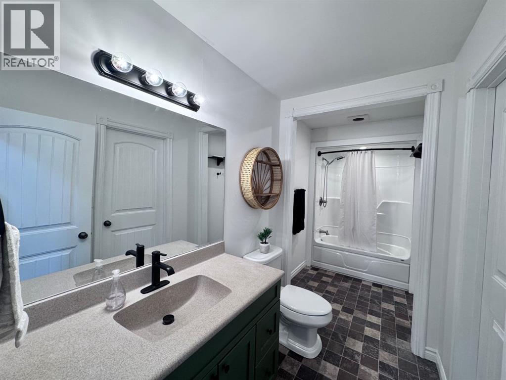Photo 15 of 3921 50 A Street, Red Deer AB