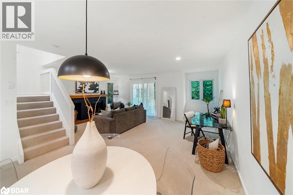 Photo 14 of 548 Oxbow Crescent, Collingwood ON