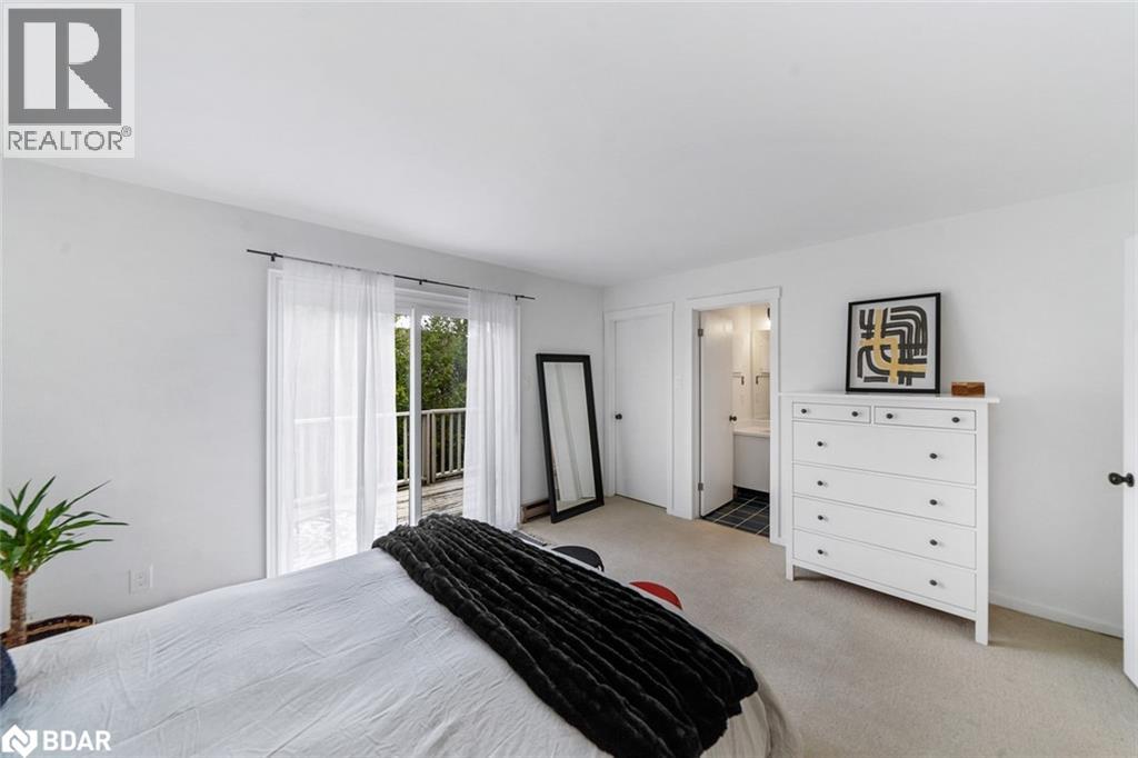 Photo 21 of 548 Oxbow Crescent, Collingwood ON