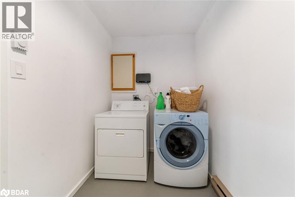 Photo 8 of 548 Oxbow Crescent, Collingwood ON
