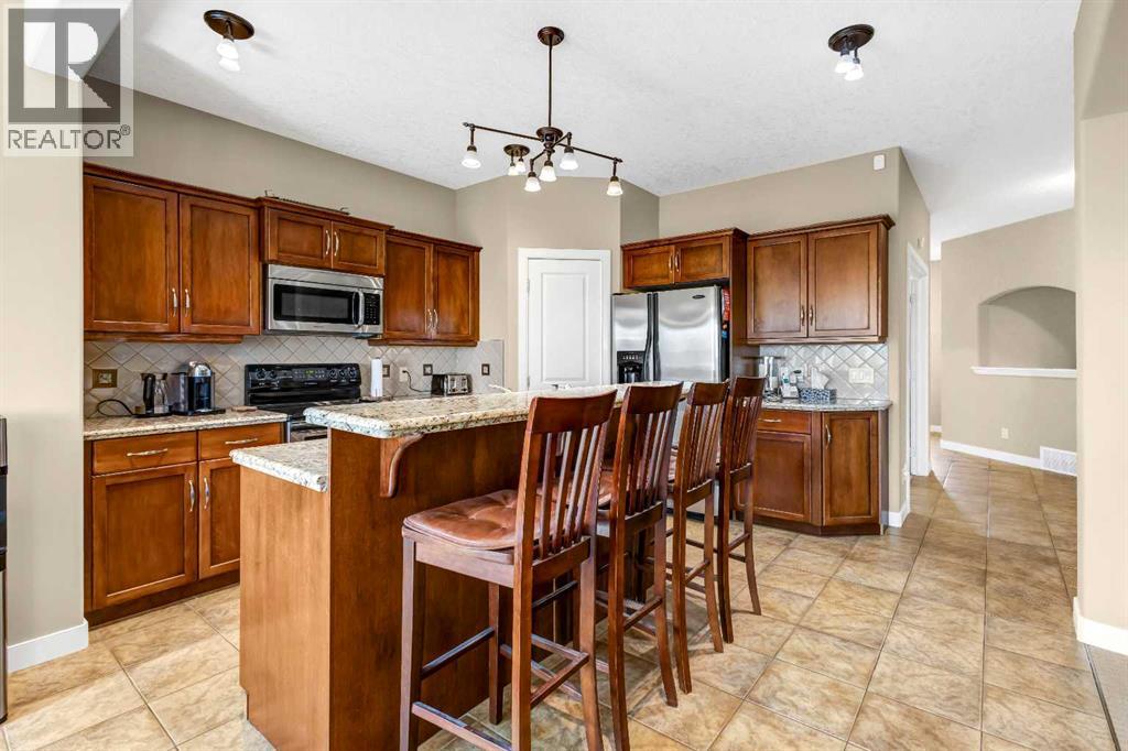 Single Family House for Sale in  Sherwood Rise NW Sherwood Calgary 