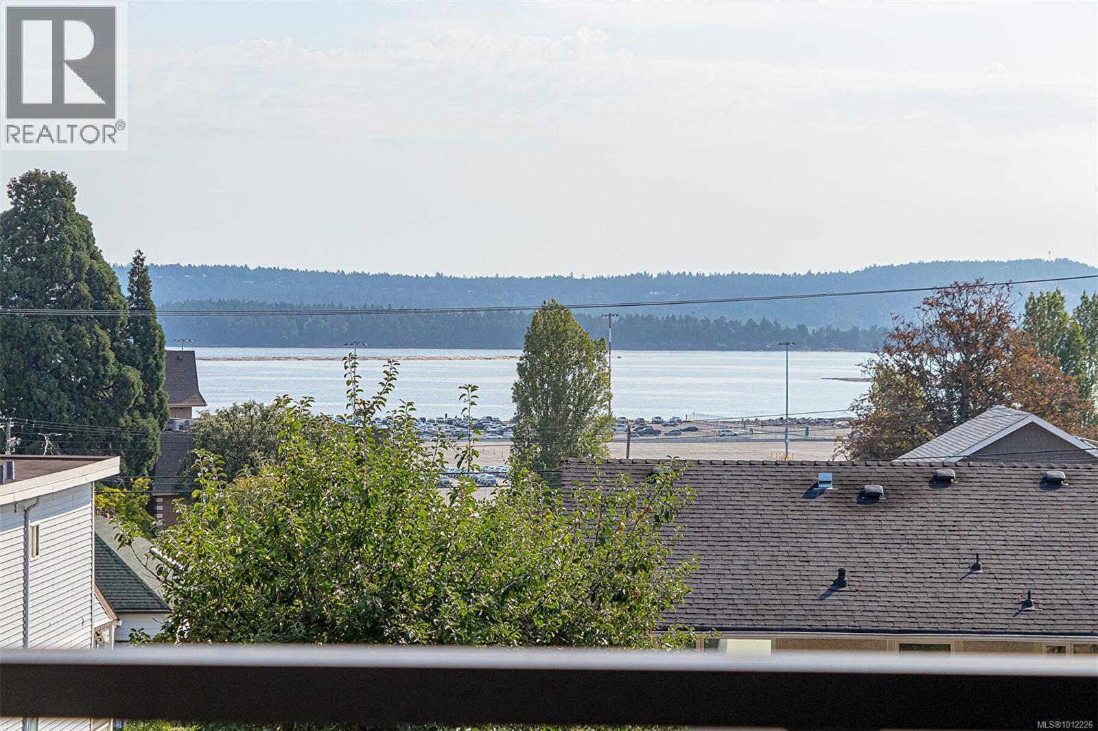 Photo 21 of 207 135 Haliburton St, Nanaimo BC