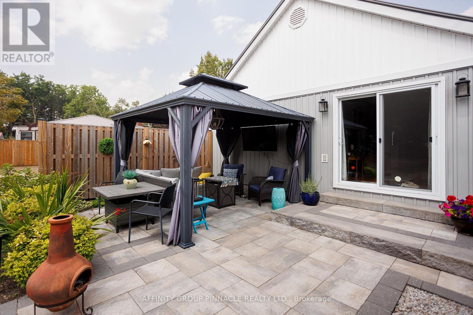 Photo 11 of 97 Bolsover Road, Kawartha Lakes ON