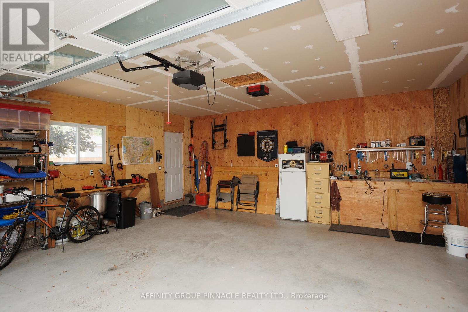 Photo 19 of 97 Bolsover Road, Kawartha Lakes ON