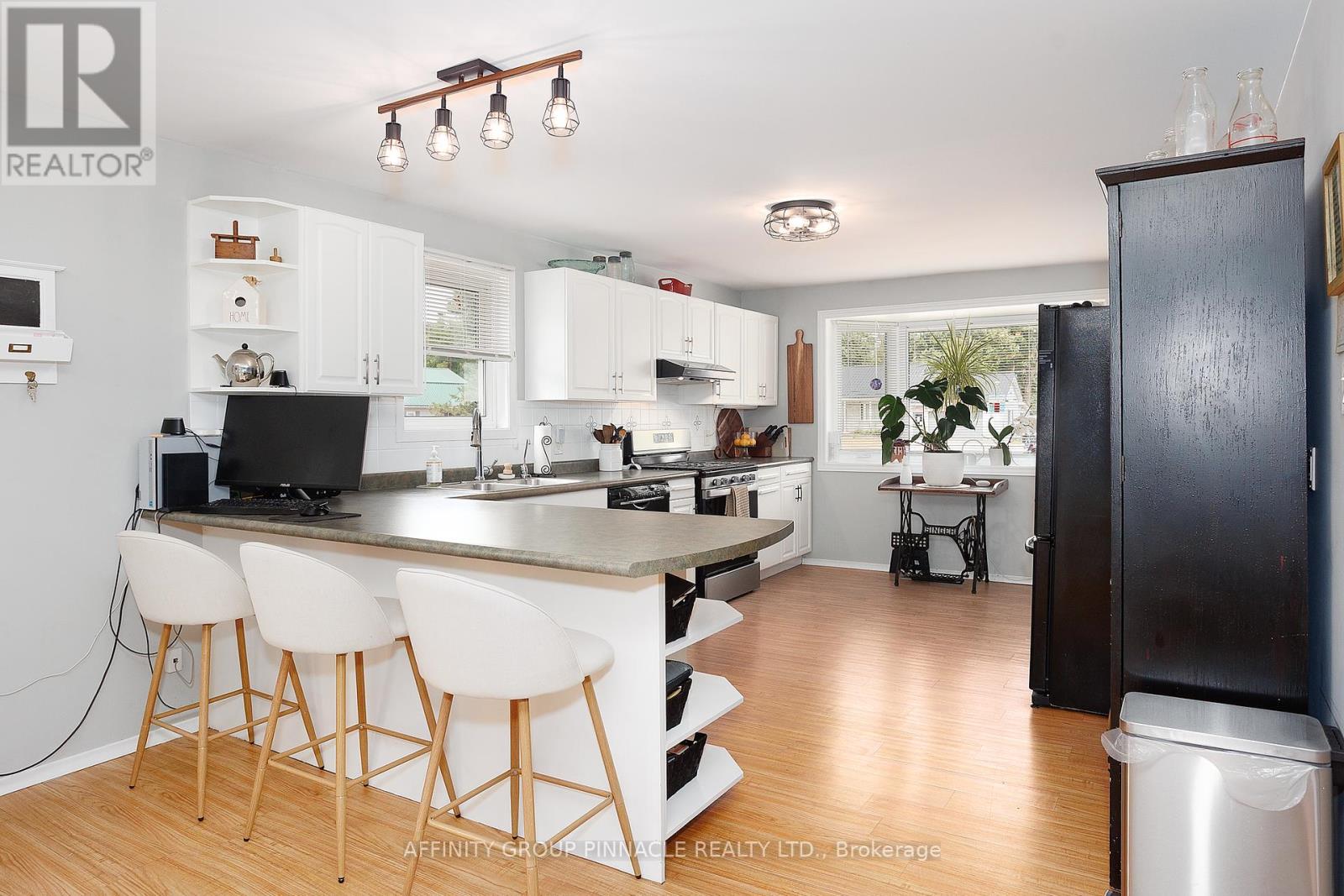 Photo 37 of 97 Bolsover Road, Kawartha Lakes ON