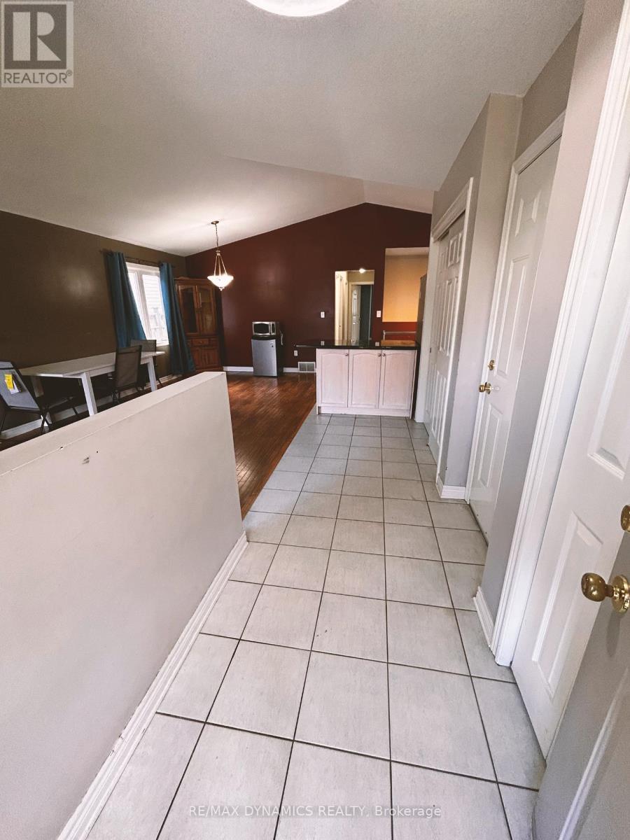 Photo 6 of 7984 Grossi Court, Niagara Falls ON