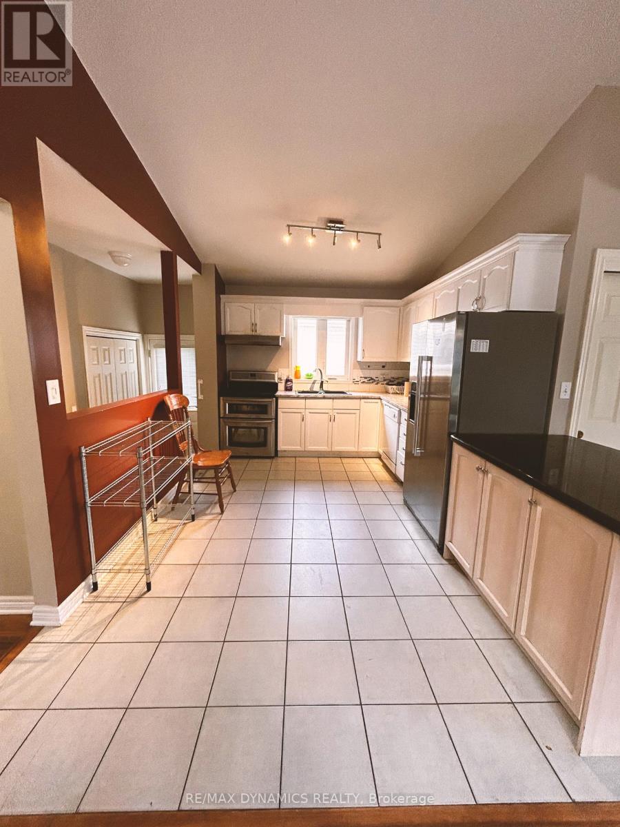 Photo 16 of 7984 Grossi Court, Niagara Falls ON
