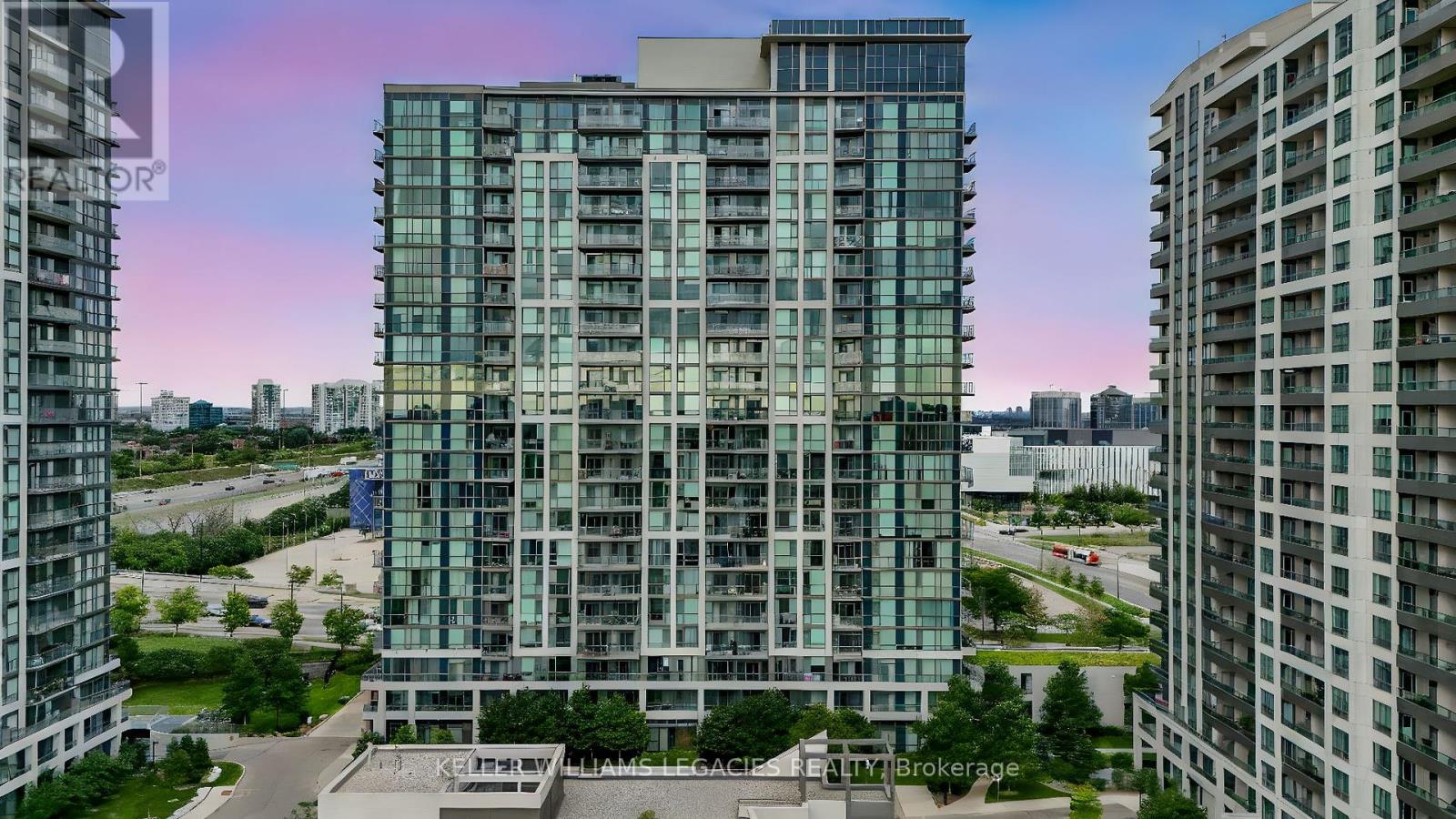 Photo 1 of Ph 18 339 Rathburn Road W, Mississauga ON