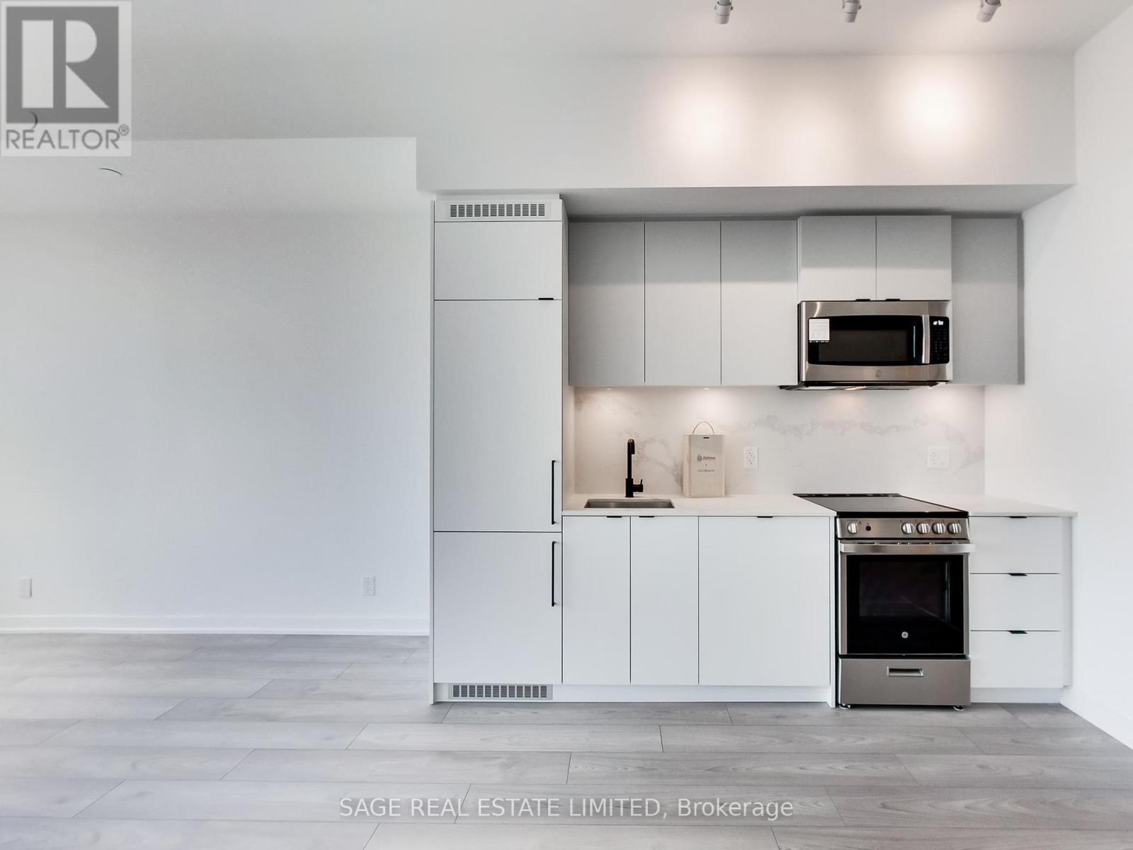Photo 14 of 1210 285 Dufferin Street, Toronto ON