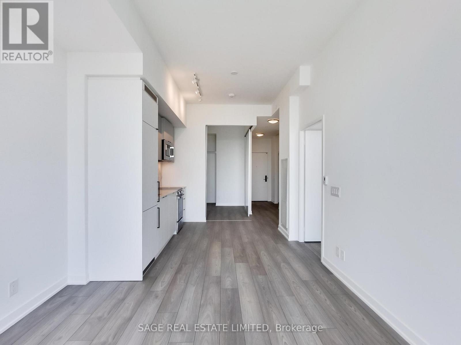 Photo 23 of 1210 285 Dufferin Street, Toronto ON