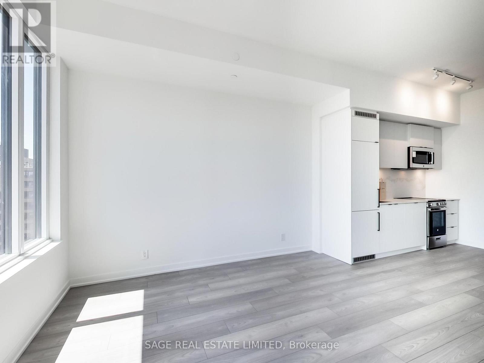 Photo 33 of 1210 285 Dufferin Street, Toronto ON