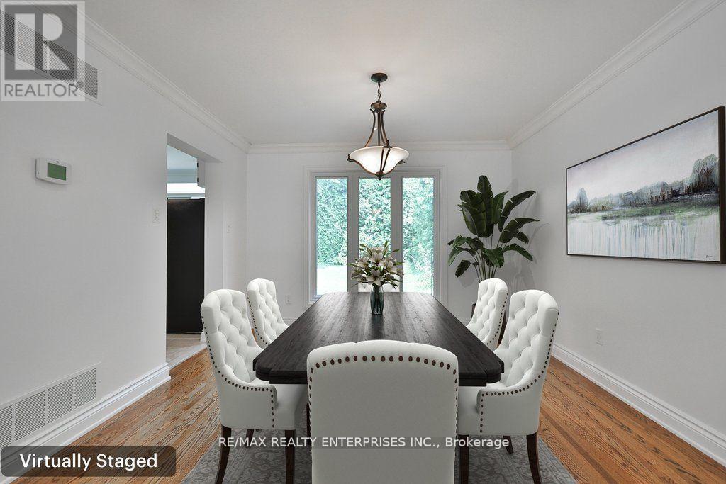 Photo 23 of 2501 Benedet Drive, Mississauga ON