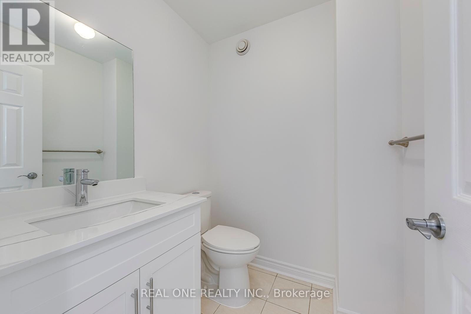 Photo 19 of 5192 Castlefield Drive, Mississauga ON